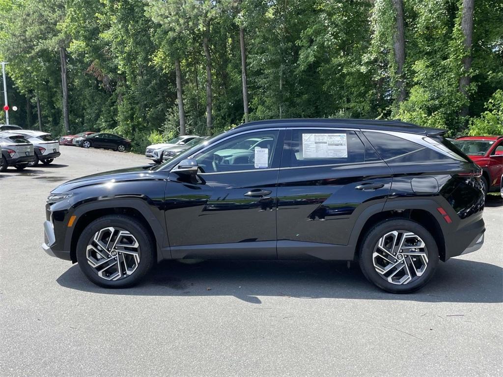 new 2025 Hyundai TUCSON Hybrid car, priced at $42,466