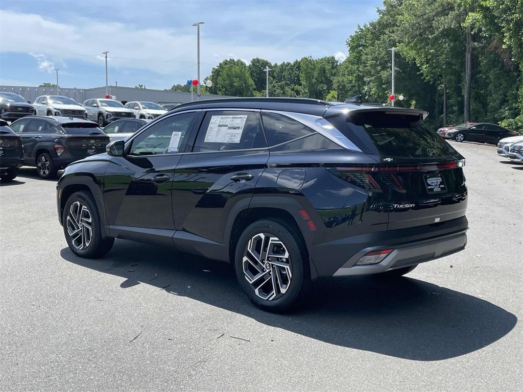 new 2025 Hyundai TUCSON Hybrid car, priced at $42,466