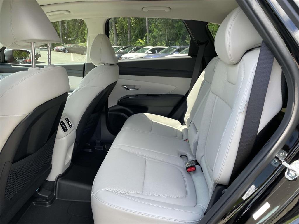 new 2025 Hyundai TUCSON Hybrid car, priced at $42,466