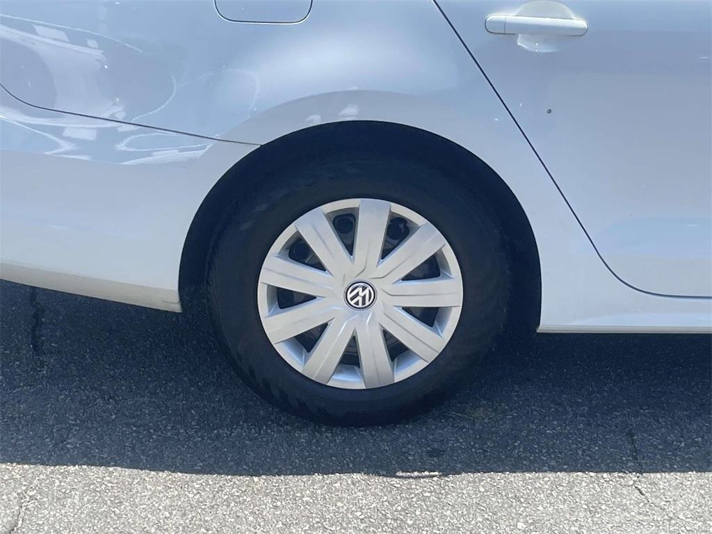 used 2016 Volkswagen Jetta car, priced at $12,900