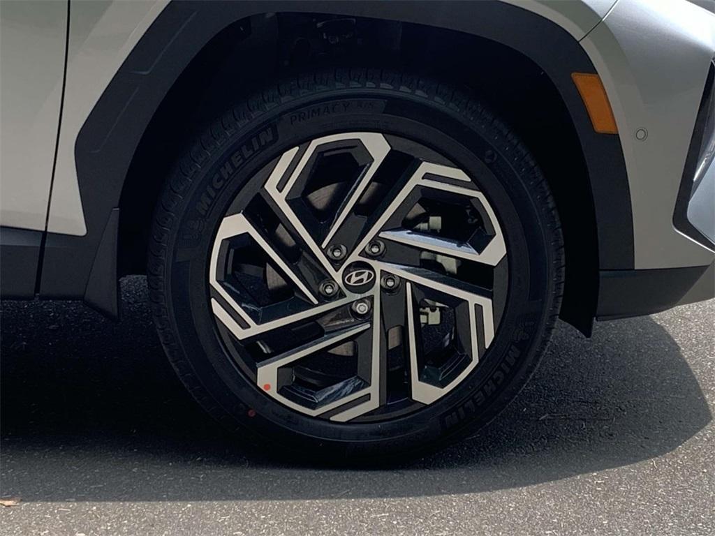 new 2025 Hyundai Tucson car, priced at $40,705