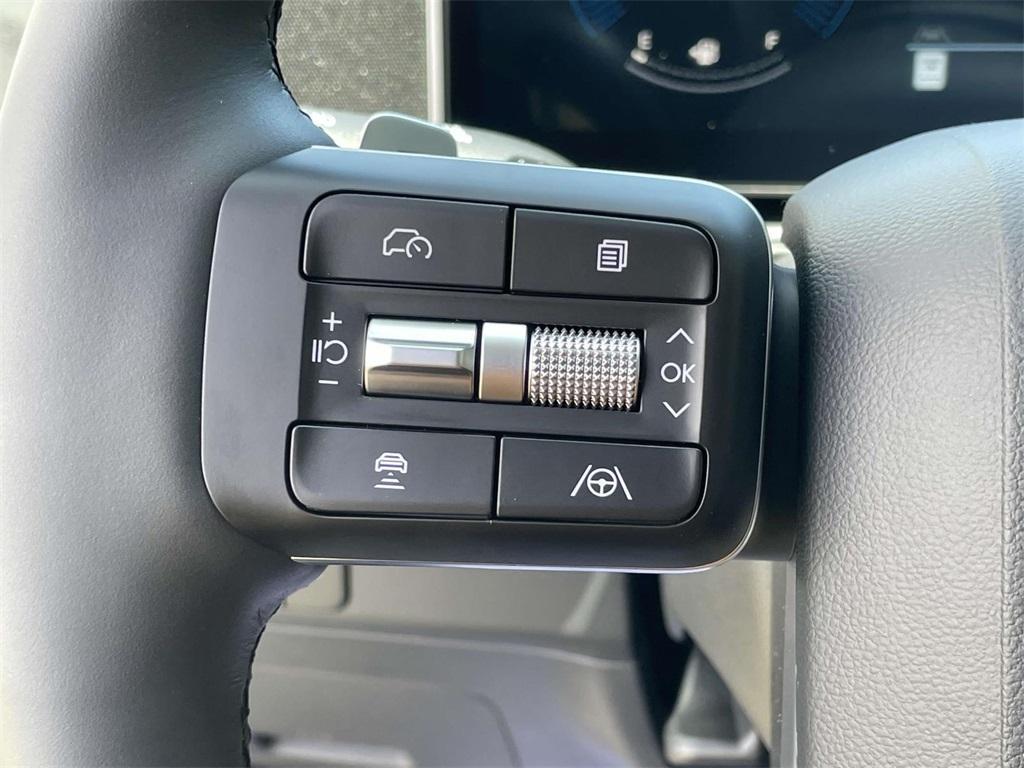 new 2025 Hyundai Santa Fe car, priced at $35,682
