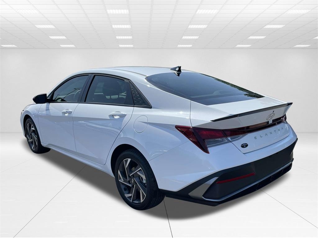 new 2025 Hyundai Elantra car, priced at $25,520