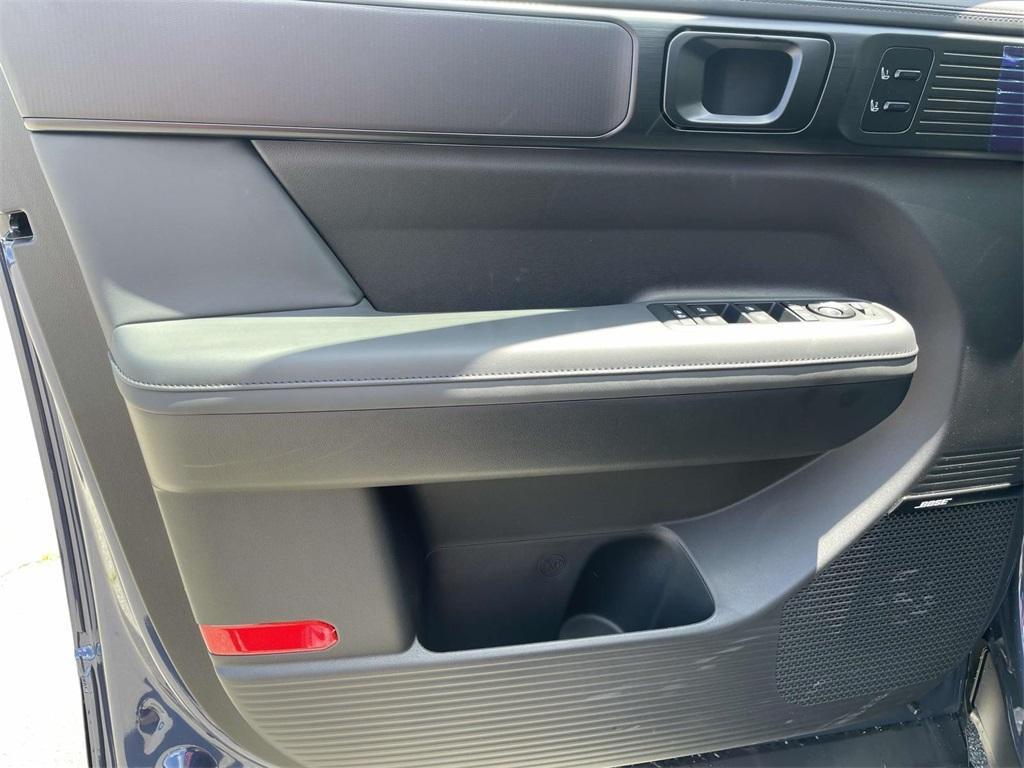 new 2025 Hyundai SANTA FE HEV car, priced at $50,934