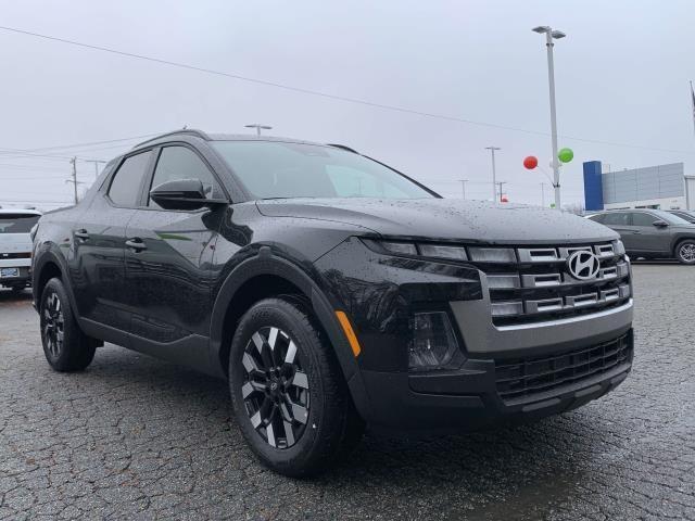 new 2025 Hyundai Santa Cruz car, priced at $33,962