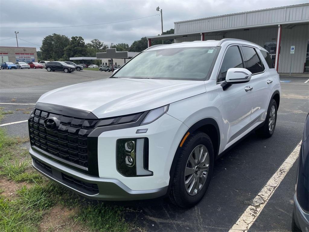used 2025 Hyundai Palisade car, priced at $42,599