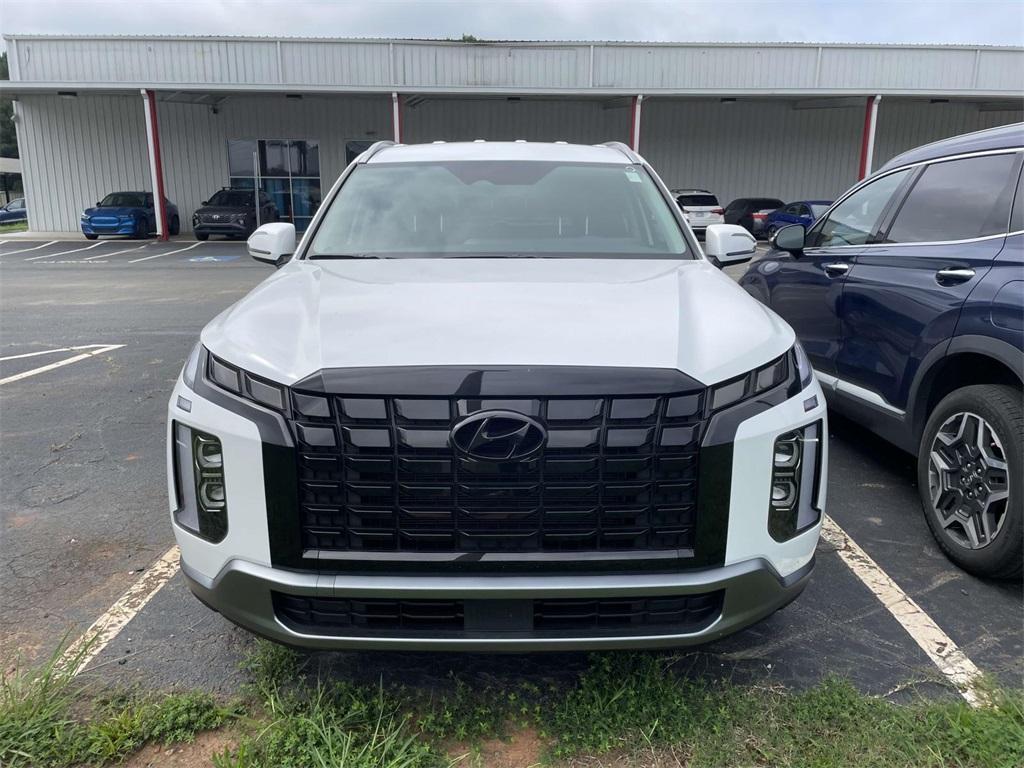 used 2025 Hyundai Palisade car, priced at $42,599