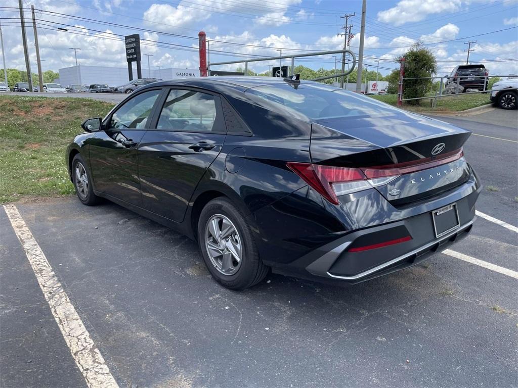 new 2025 Hyundai Elantra car, priced at $23,148