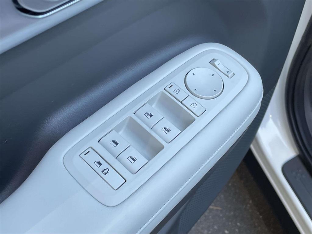 new 2026 Hyundai SANTA FE HEV car, priced at $40,469