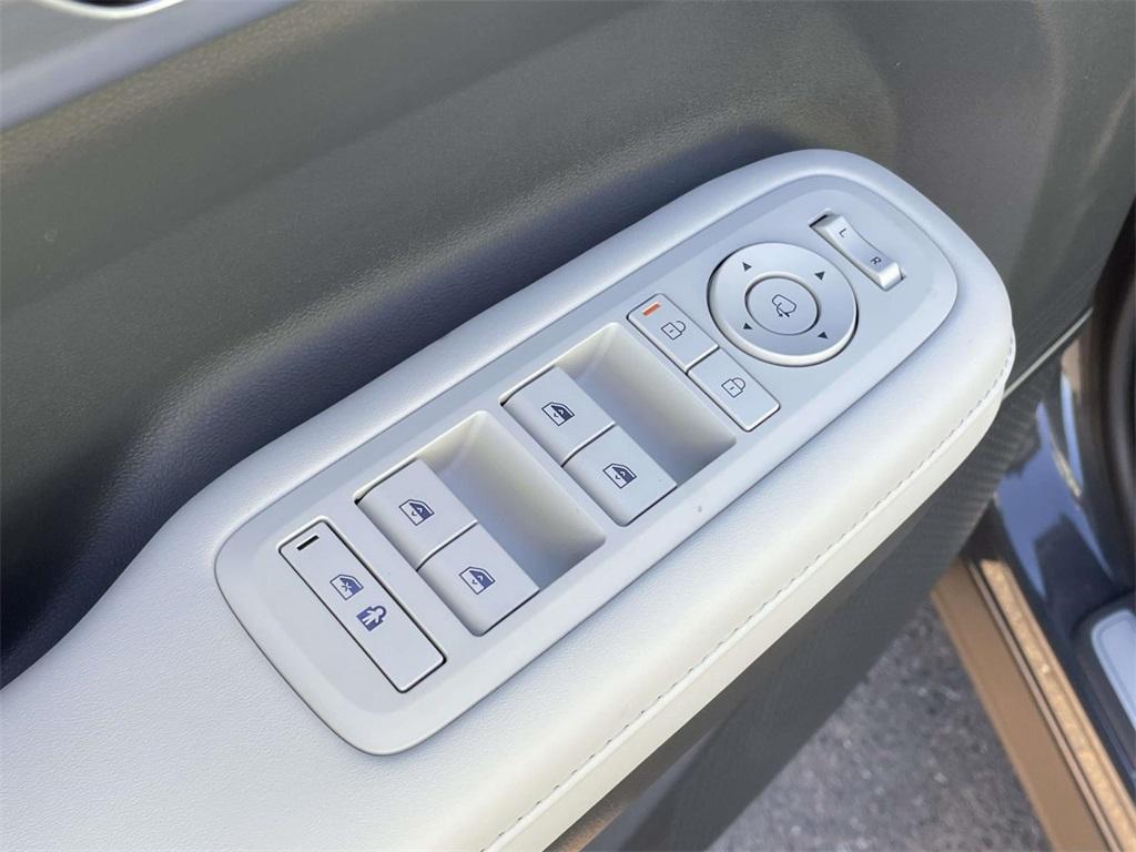 new 2026 Hyundai SANTA FE HEV car, priced at $51,595