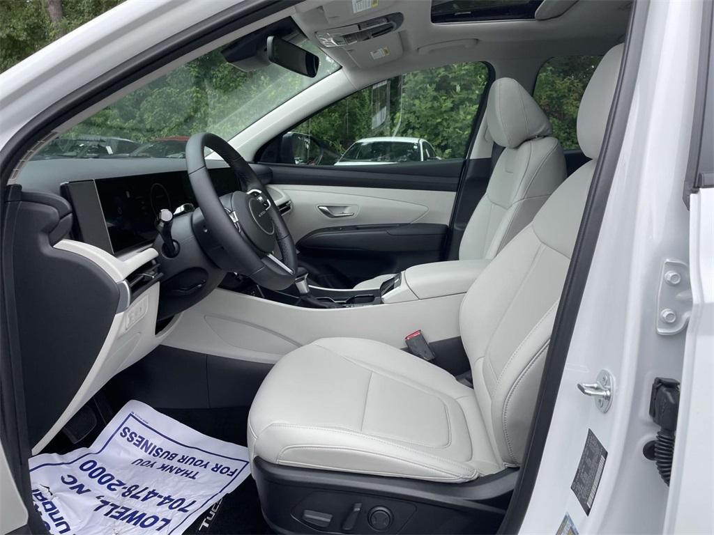 new 2025 Hyundai Tucson car, priced at $34,522
