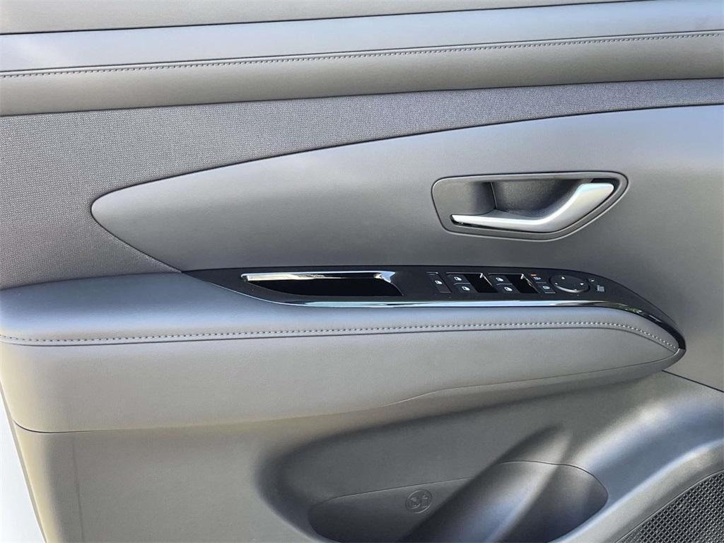 new 2026 Hyundai TUCSON Hybrid car, priced at $44,059