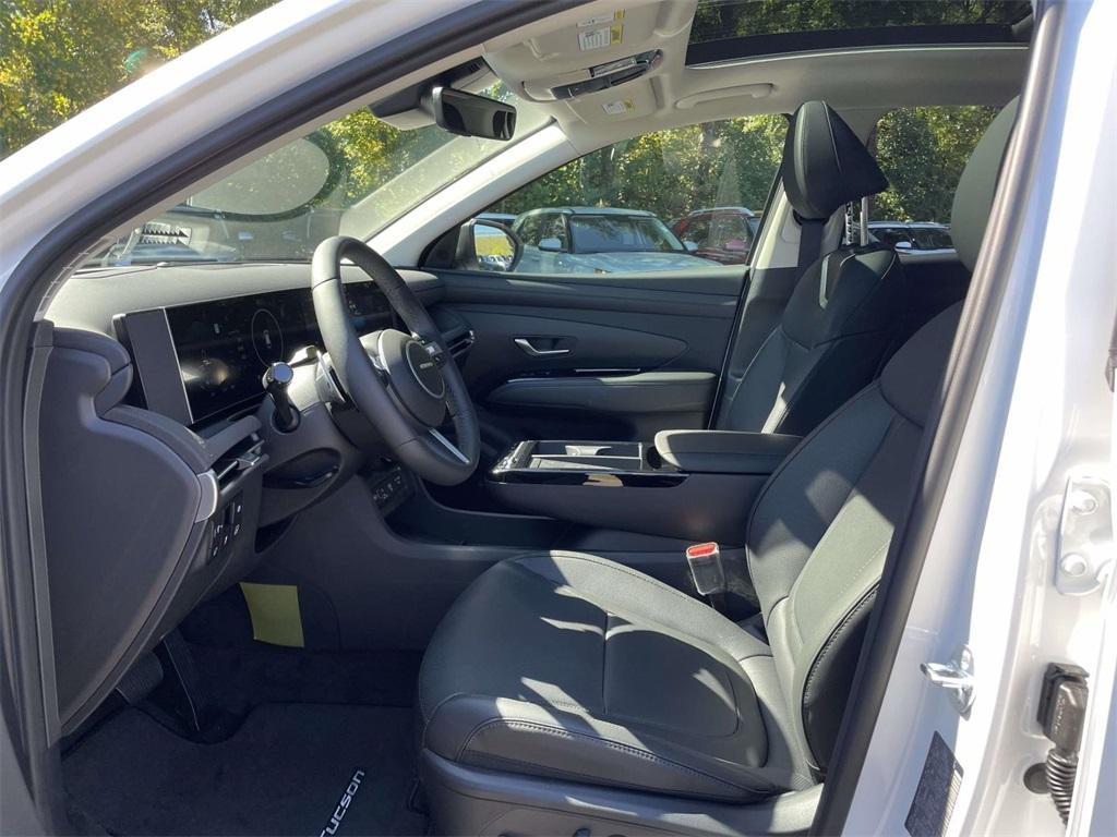new 2026 Hyundai TUCSON Hybrid car, priced at $44,059