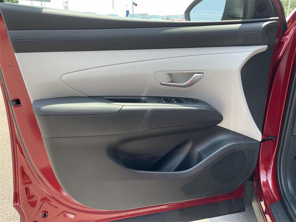 new 2025 Hyundai Tucson car, priced at $31,922