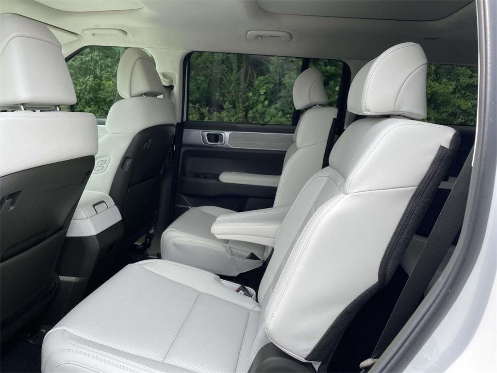 new 2025 Hyundai SANTA FE HEV car, priced at $49,008