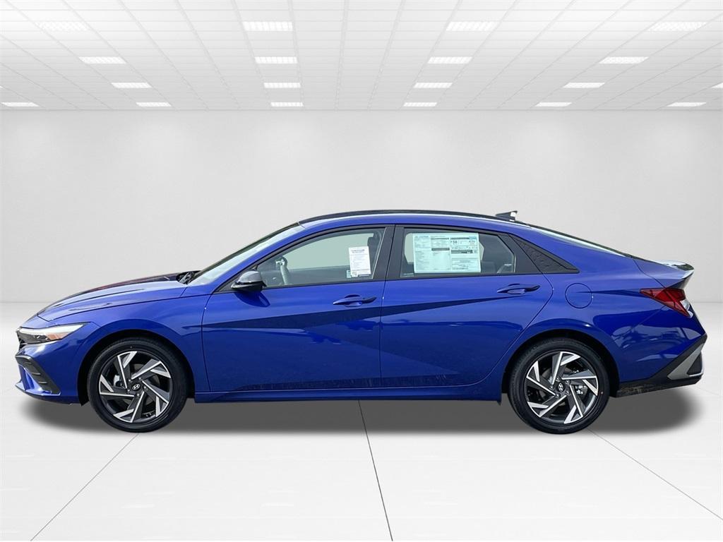 new 2025 Hyundai ELANTRA HEV car, priced at $28,633