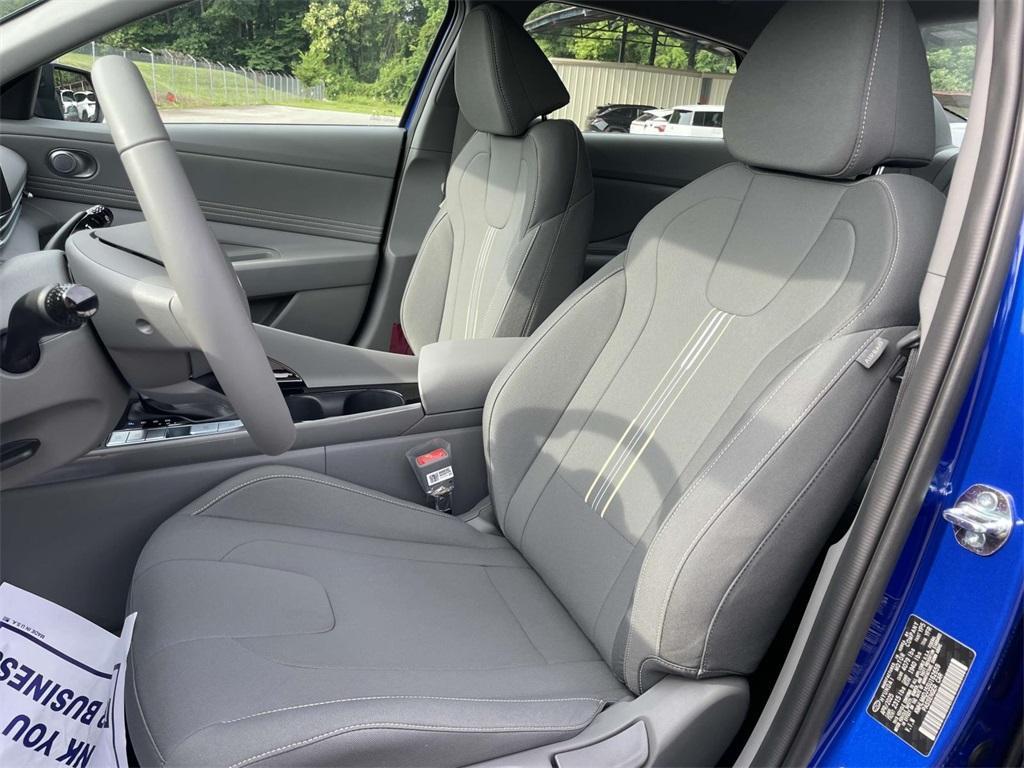 new 2025 Hyundai ELANTRA HEV car, priced at $28,633