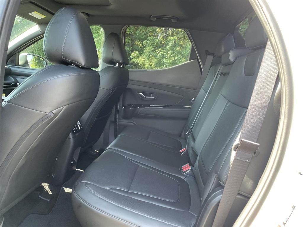 used 2025 Hyundai SANTA CRUZ car, priced at $30,974