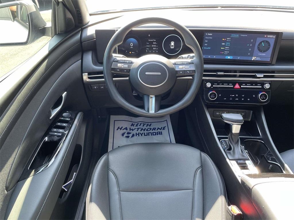 used 2025 Hyundai SANTA CRUZ car, priced at $30,974