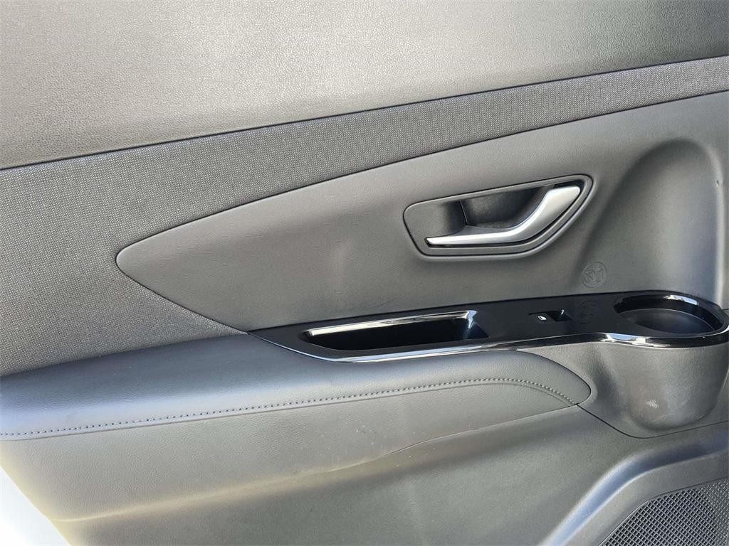 used 2025 Hyundai SANTA CRUZ car, priced at $30,974