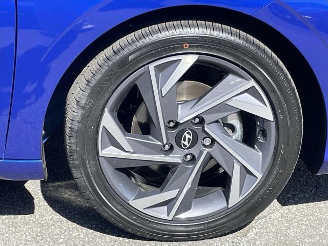 new 2025 Hyundai Elantra car, priced at $24,700