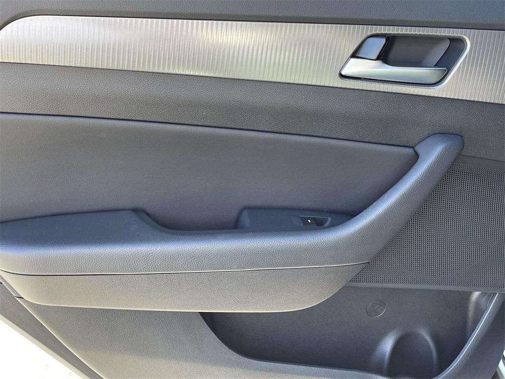 used 2019 Hyundai Sonata car, priced at $17,866