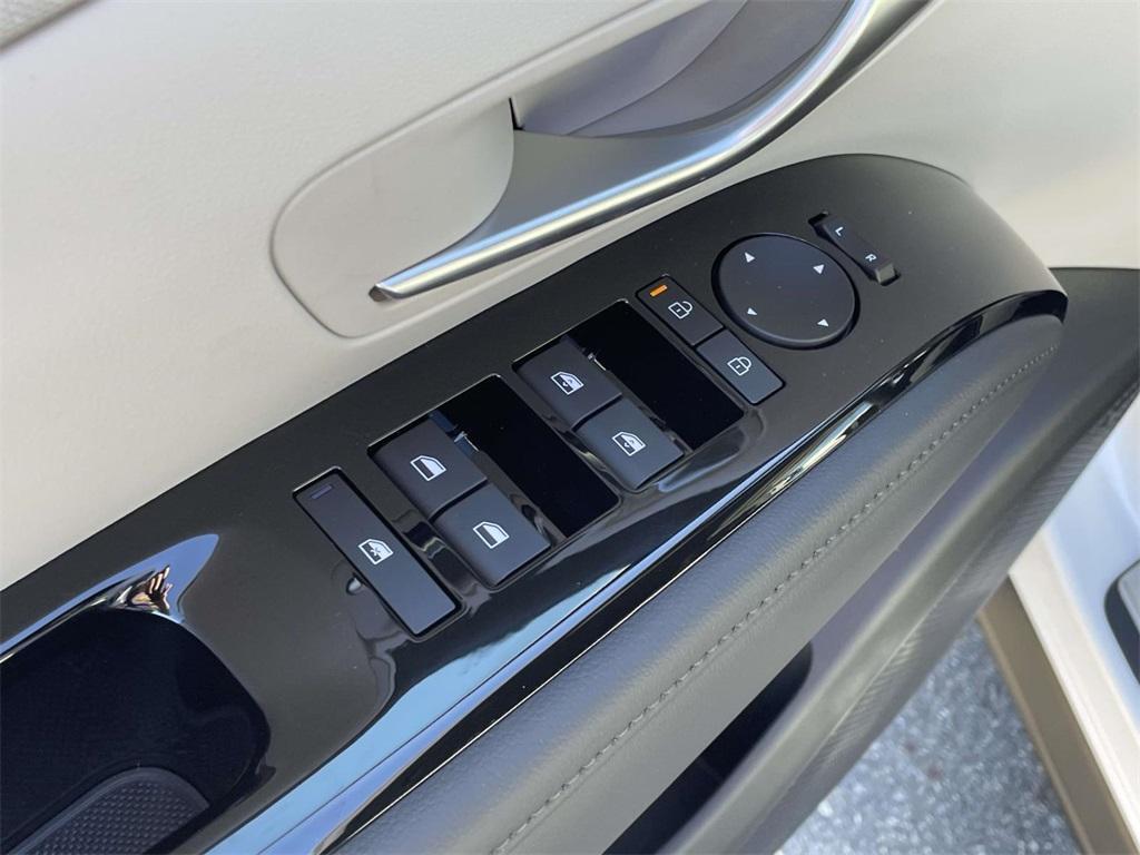 new 2026 Hyundai TUCSON Hybrid car, priced at $44,980