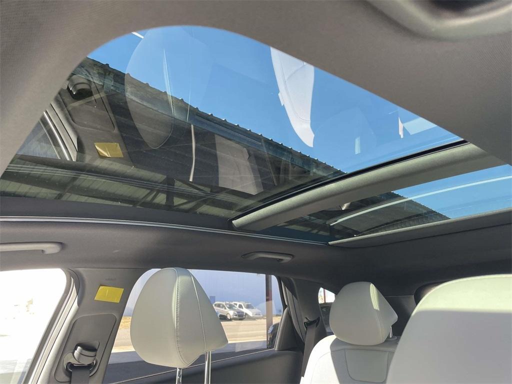 new 2026 Hyundai TUCSON Hybrid car, priced at $44,980