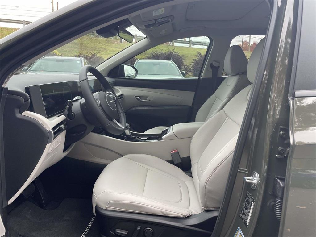 new 2026 Hyundai Tucson car, priced at $34,877