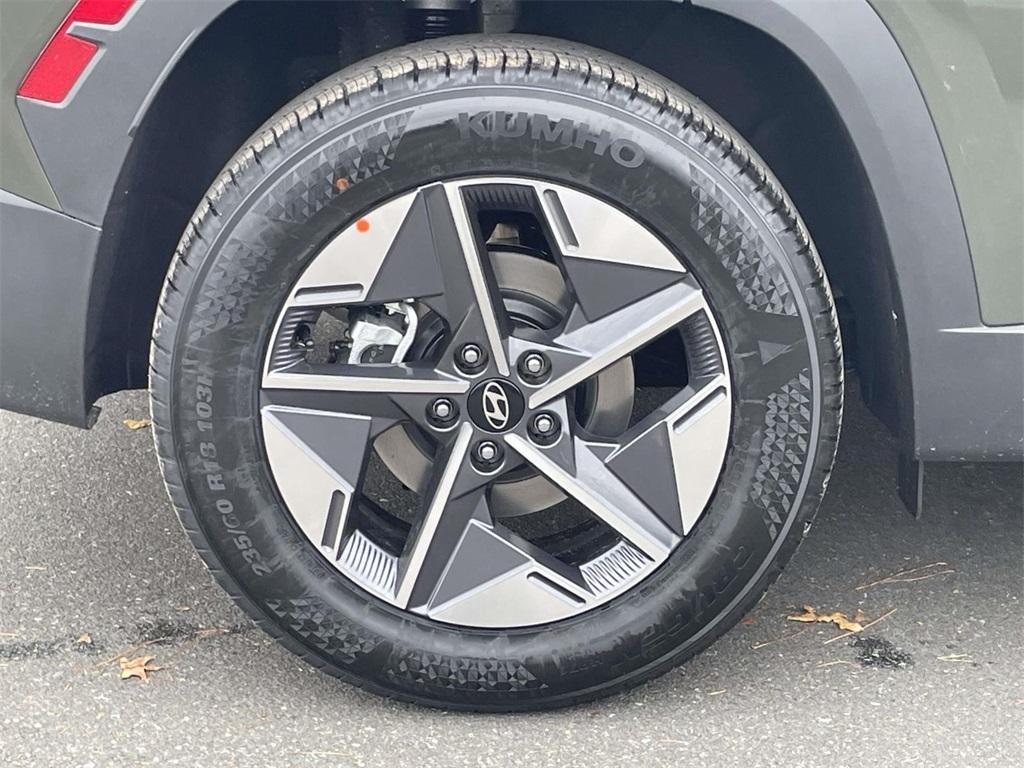 new 2026 Hyundai Tucson car, priced at $34,877