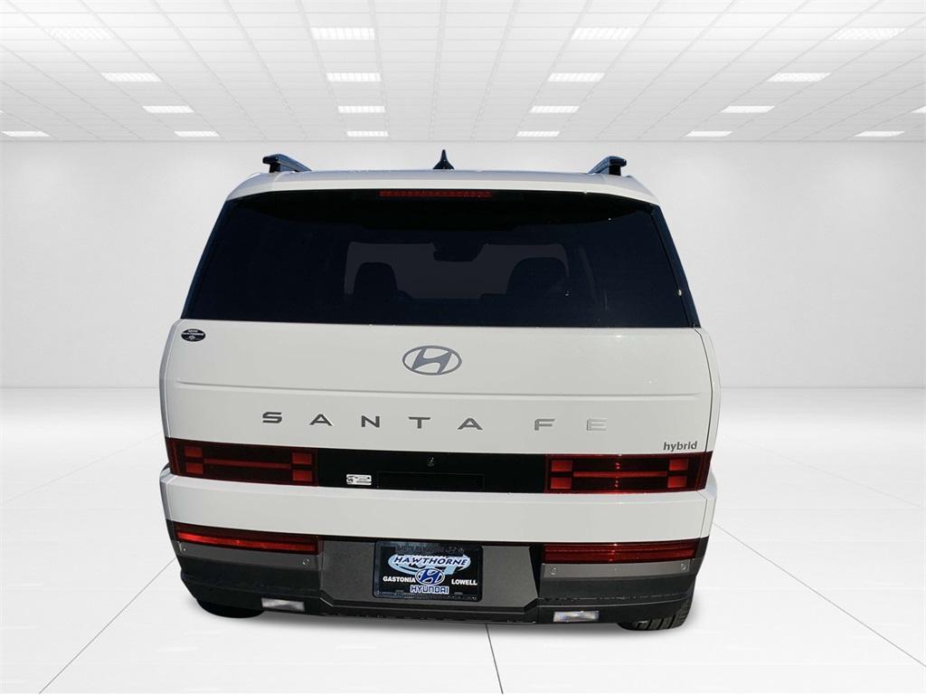 new 2025 Hyundai Santa Fe HEV car, priced at $45,670