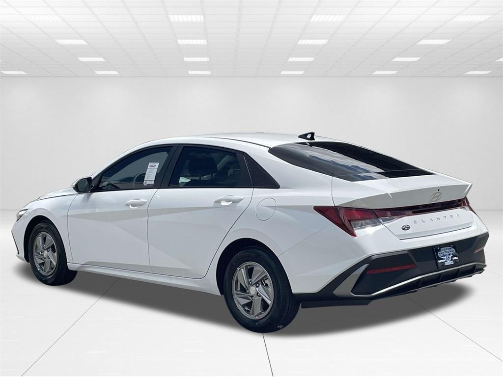 new 2025 Hyundai Elantra car, priced at $24,073