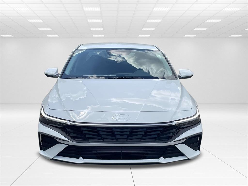 new 2025 Hyundai Elantra car, priced at $24,073