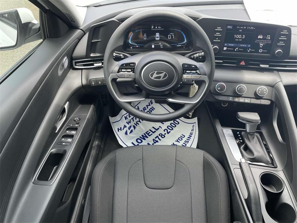 new 2025 Hyundai Elantra car, priced at $24,073