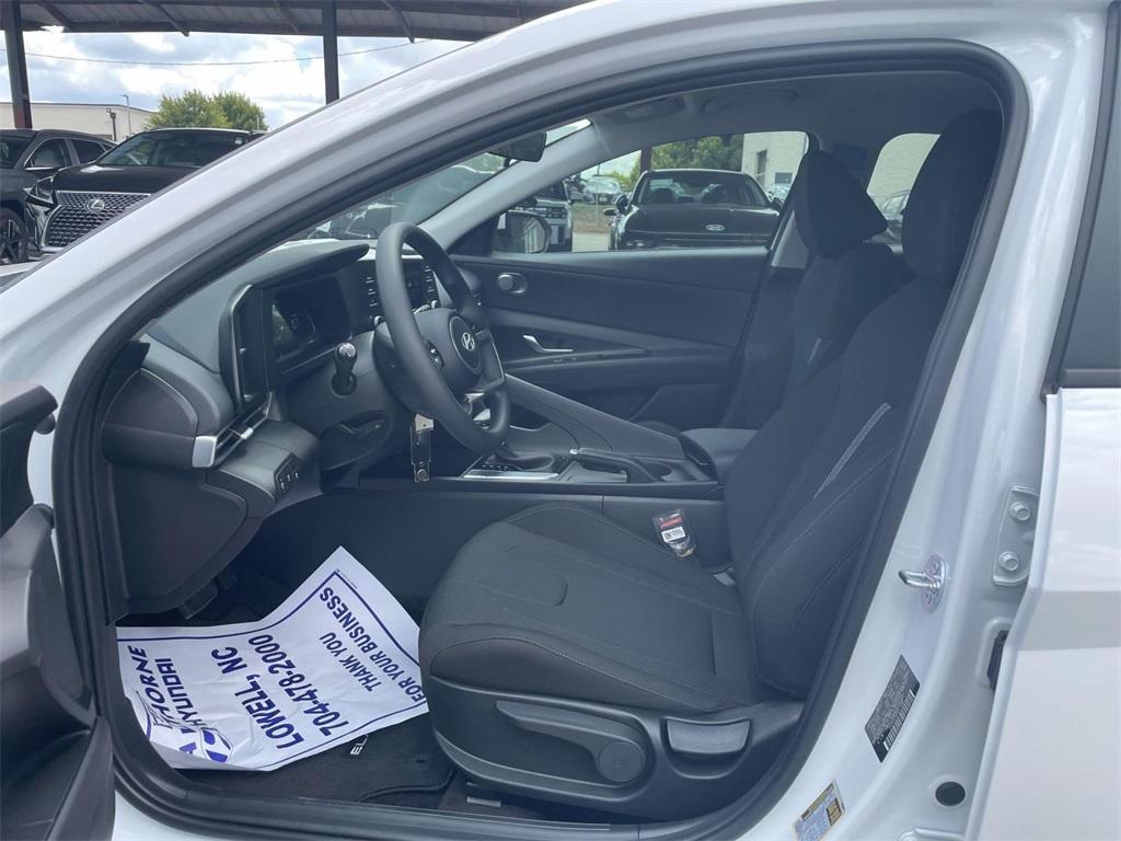 new 2025 Hyundai Elantra car, priced at $24,073