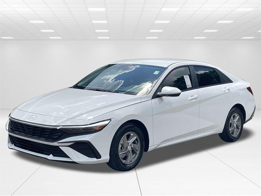 new 2025 Hyundai Elantra car, priced at $24,073