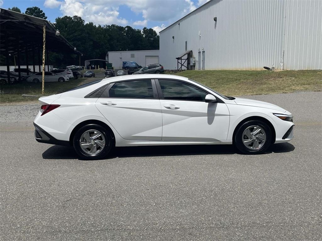 new 2025 Hyundai Elantra car, priced at $24,073