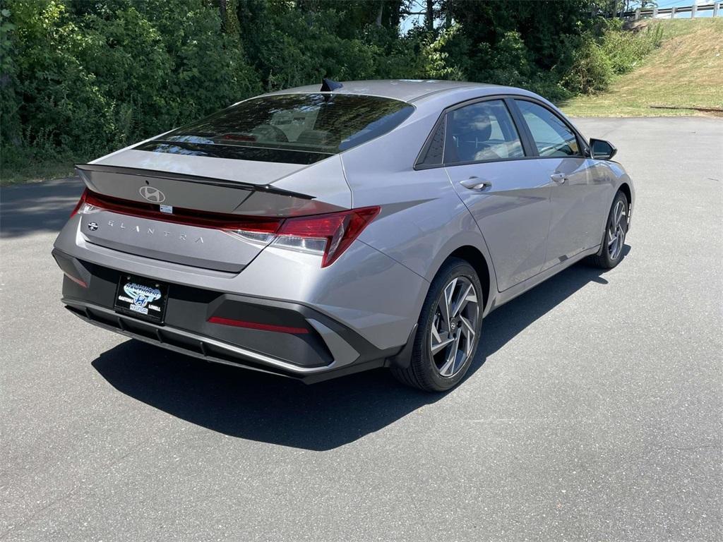new 2025 Hyundai Elantra car, priced at $24,435