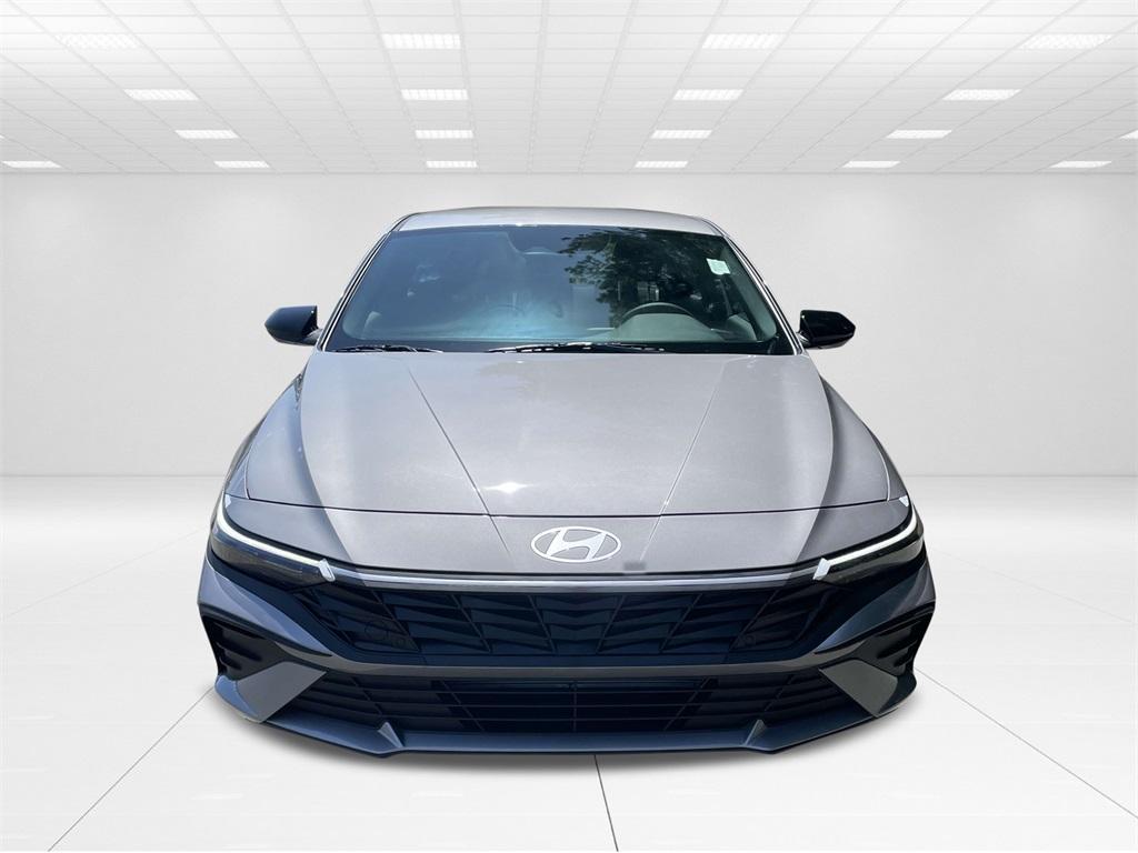 new 2025 Hyundai Elantra car, priced at $24,435