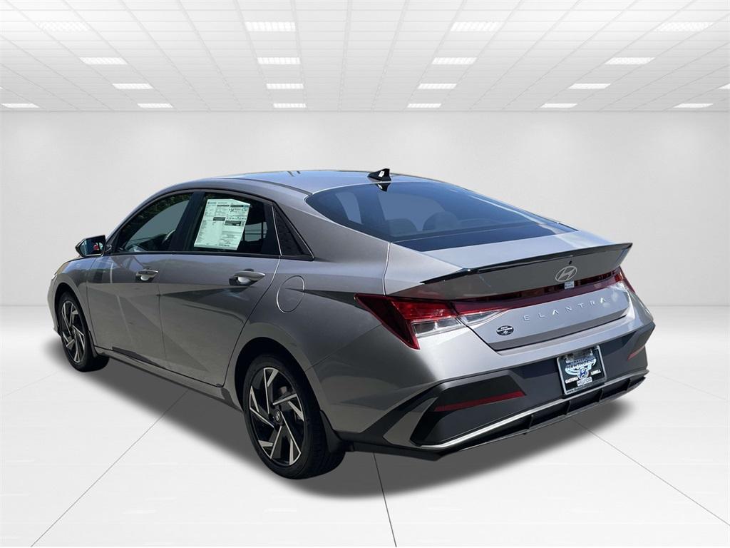 new 2025 Hyundai Elantra car, priced at $24,435