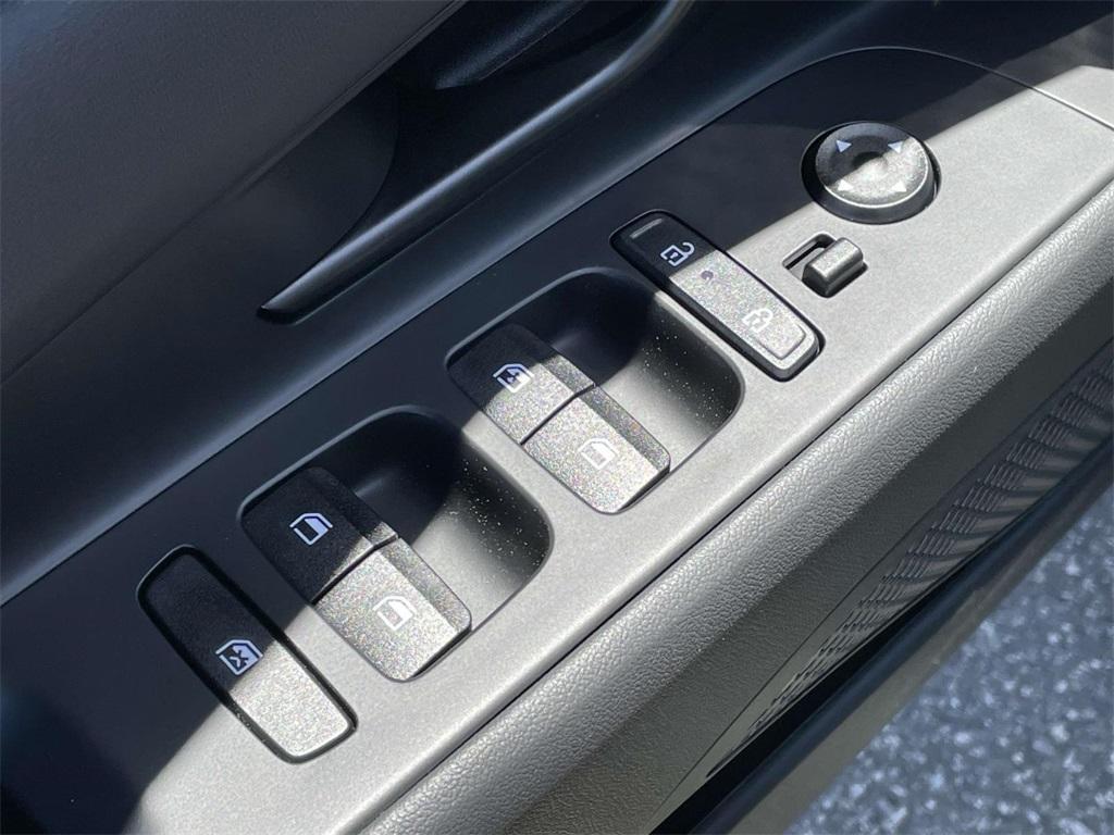 new 2025 Hyundai ELANTRA HEV car, priced at $28,465