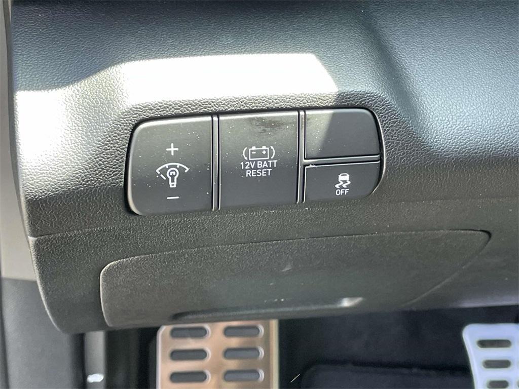 new 2025 Hyundai ELANTRA HEV car, priced at $28,465