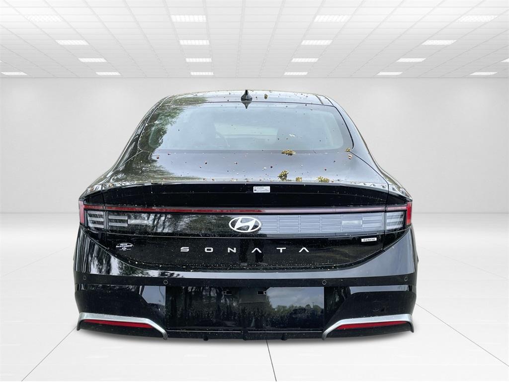 new 2025 Hyundai Sonata Hybrid car, priced at $38,700