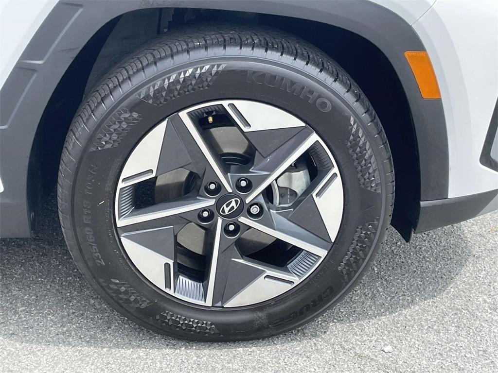 used 2025 Hyundai Tucson car, priced at $29,370