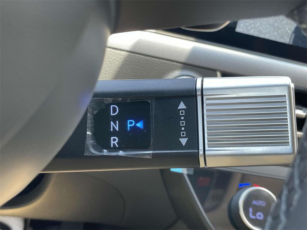 new 2025 Hyundai Sonata Hybrid car, priced at $39,910