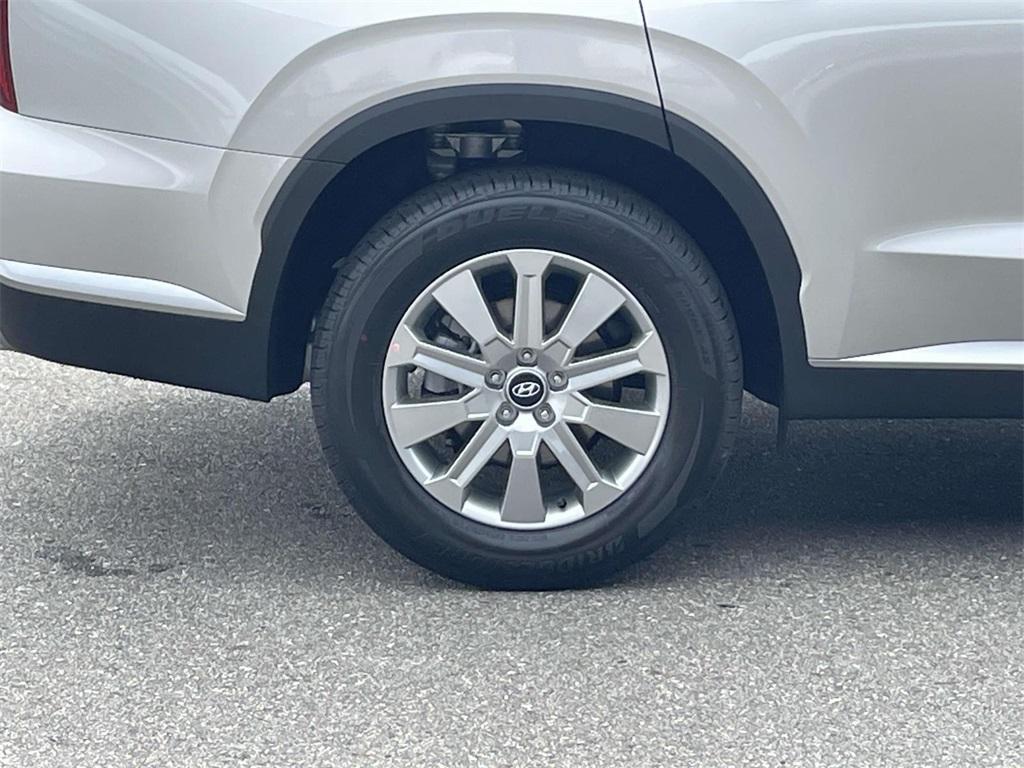 new 2025 Hyundai Palisade car, priced at $40,175