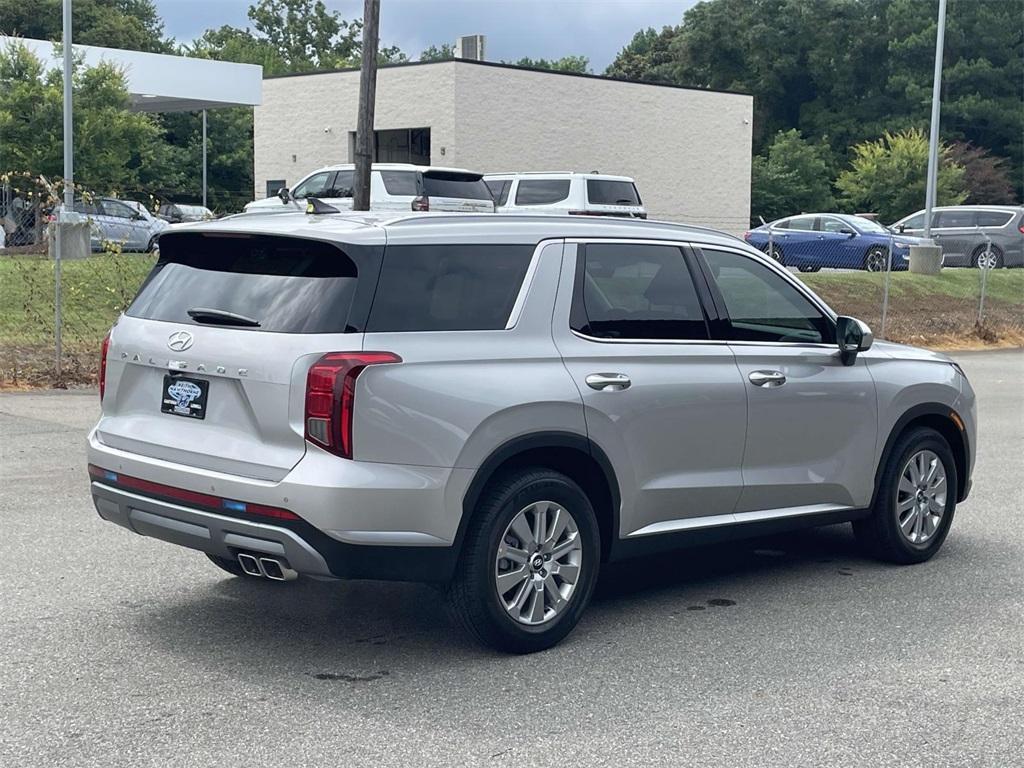 new 2025 Hyundai Palisade car, priced at $40,175