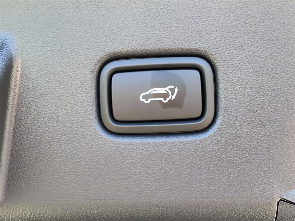 new 2025 Hyundai TUCSON Hybrid car, priced at $40,770