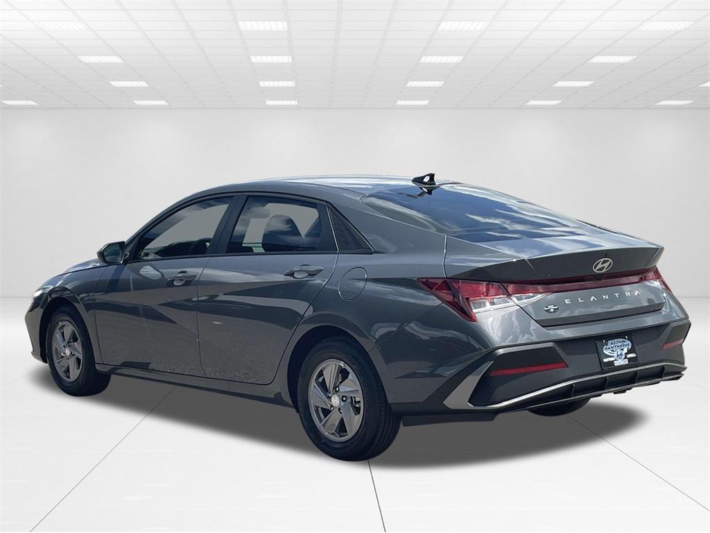 new 2025 Hyundai Elantra car, priced at $23,579