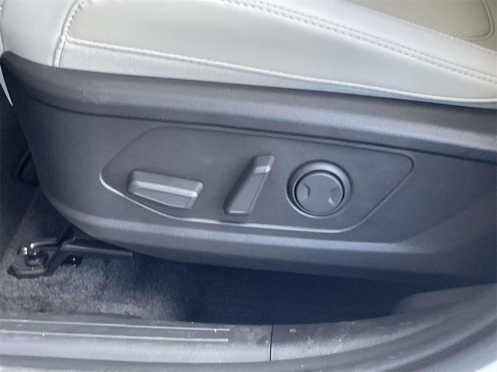 new 2026 Hyundai TUCSON Hybrid car, priced at $37,142